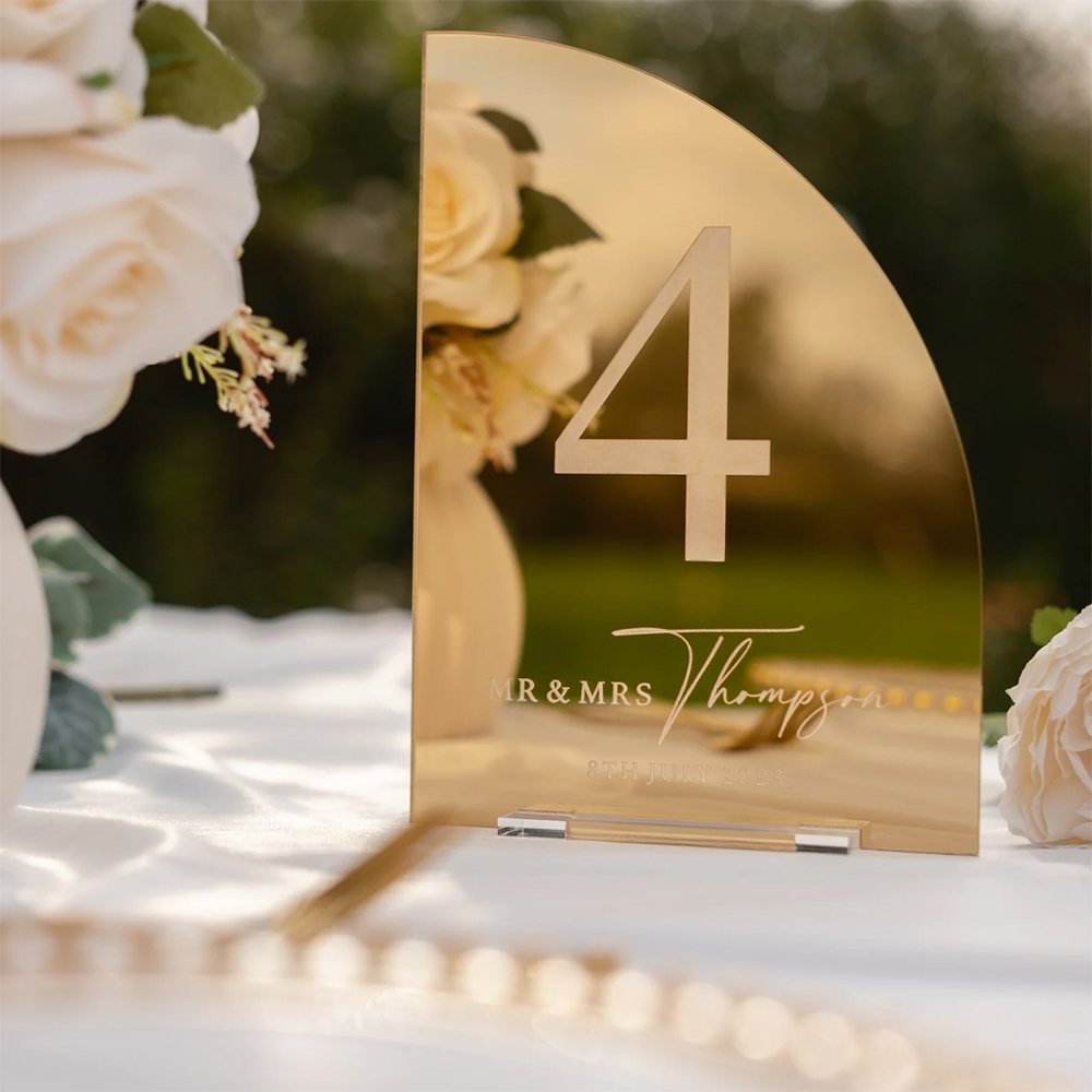 Table Number Gold - Papan Menu Koktail Akrilik Cermin Emas